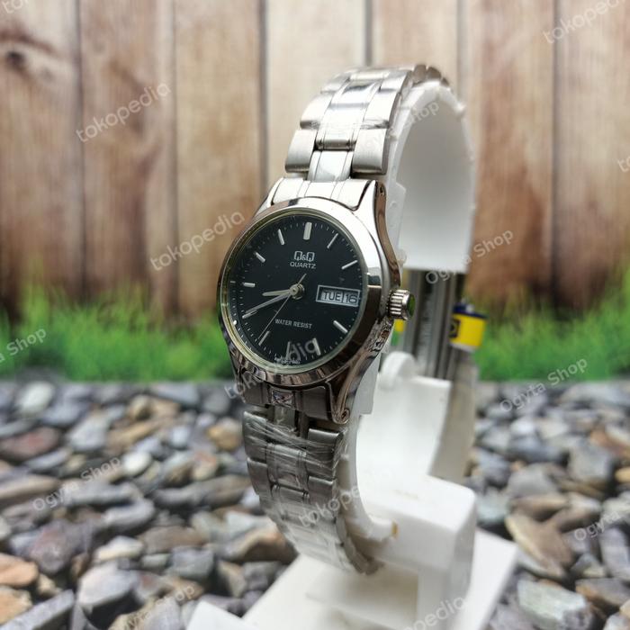 Q&Q QQ Analog Jam Tangan Wanita Rantai Silver BB13-202Y Original