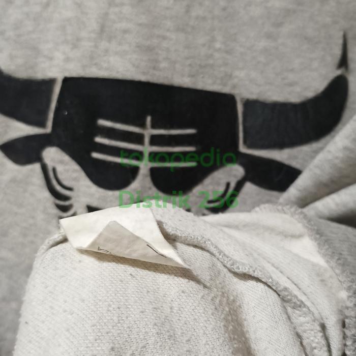 bulls crewneck fashion korea bekas dan celan pancoat