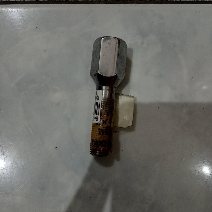 Baut Roda Fiat 124 Panjang