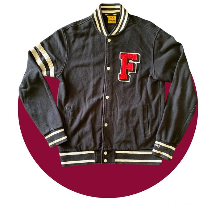 varsity feltics