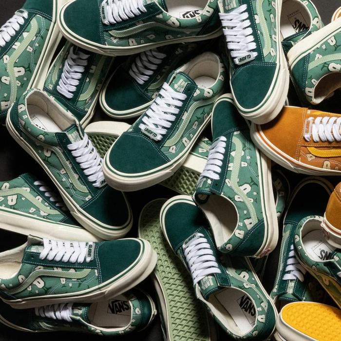 Undefeated x Vans Vault OG Old Skool LX "U-Man Green" VN0A4P3X7AF