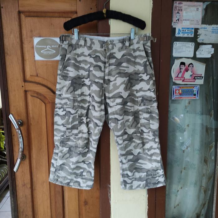 Jual Short Pants Cargo Camo Columbia Size 30-32