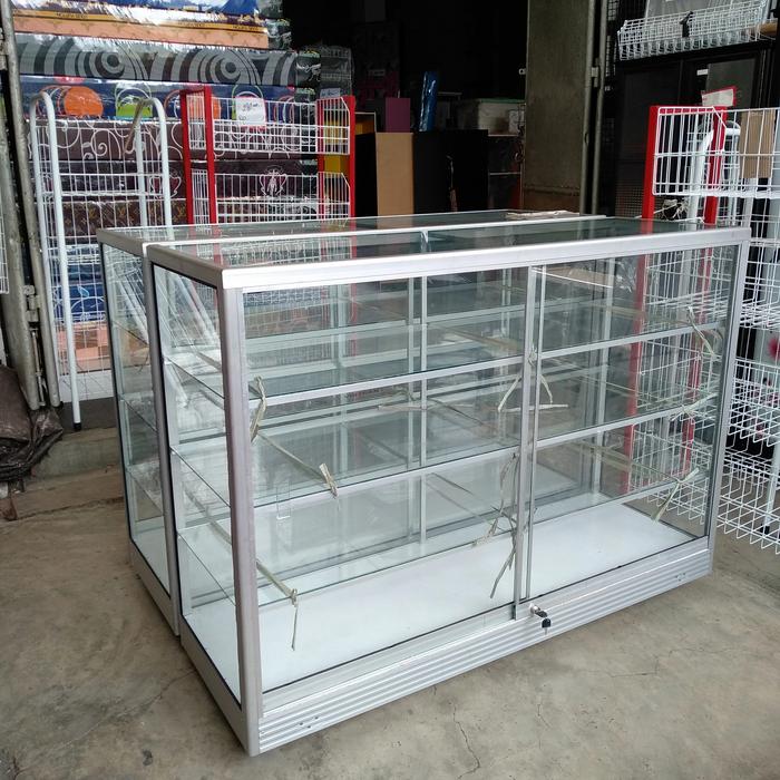 Etalase Aluminium Kaca Toko