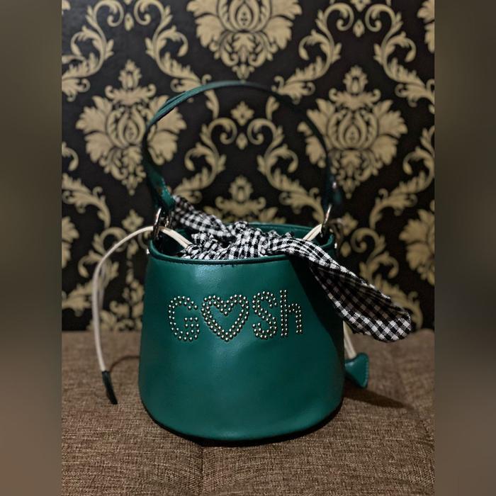tas gosh preloved