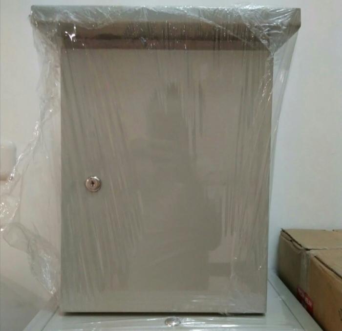 BOX PANEL TOPI 30x40MM