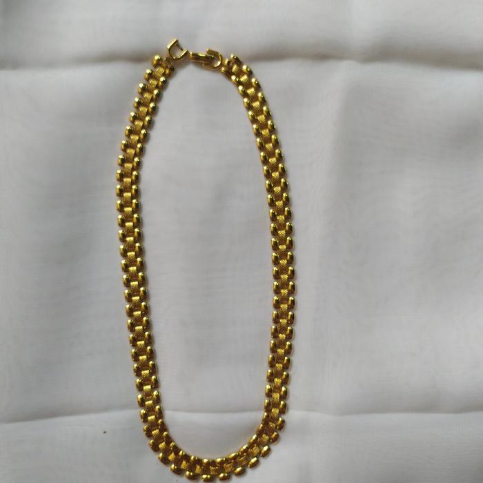 Kalung Monet Perhiasan