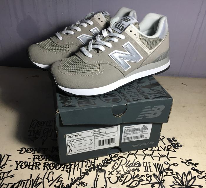 New Balance 574 classic grey BNIB NB 574