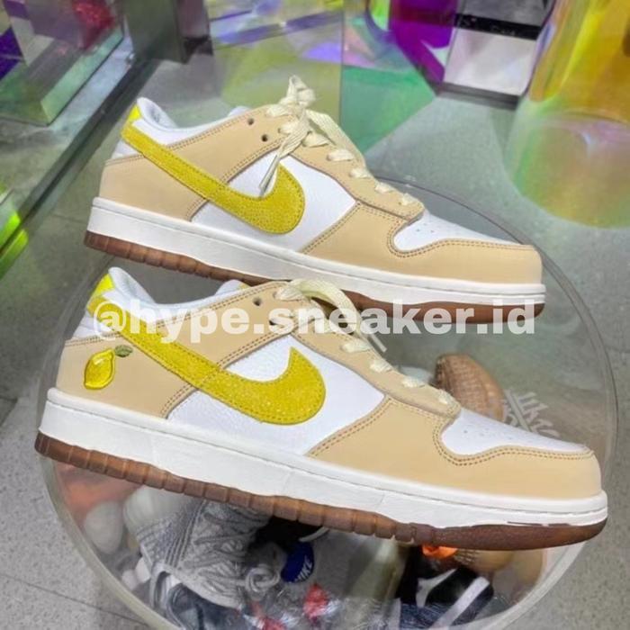 Nike Dunk Low Lemon Drop
