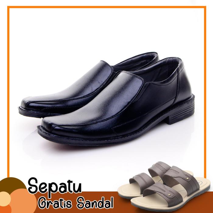 sepatu pantofel sepatu skechers casual gratis sendal flat pria
