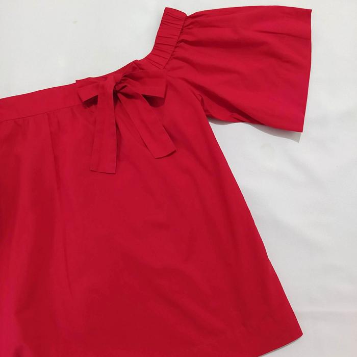 pl & other stories red crop top | atasan blouse merah sabrina branded