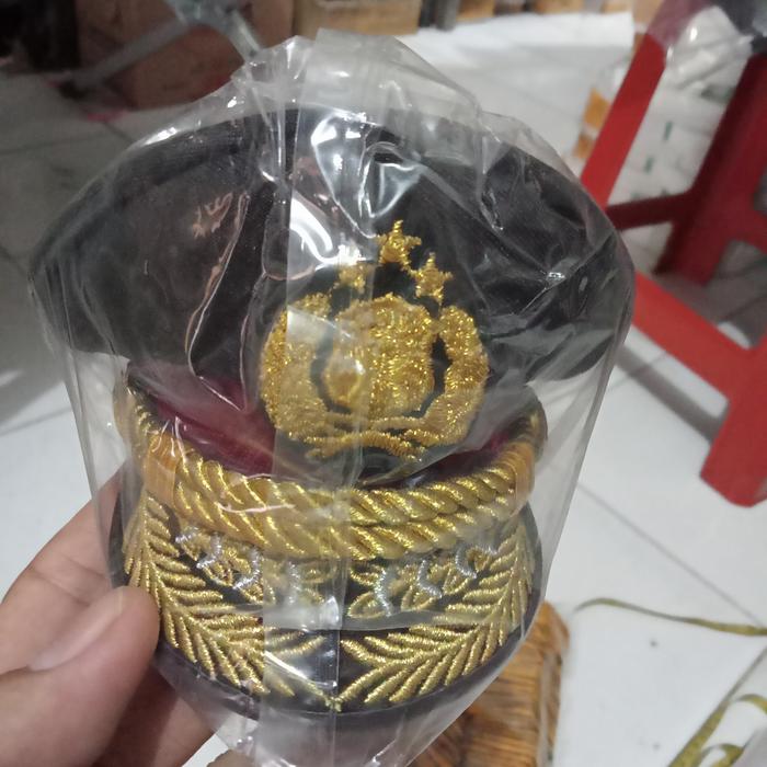 Topi Pet Miniatur Polri Pati Ciputat