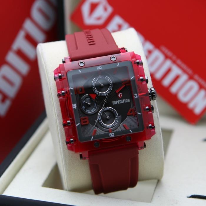 EXPEDITION E6808 RED WANITA.