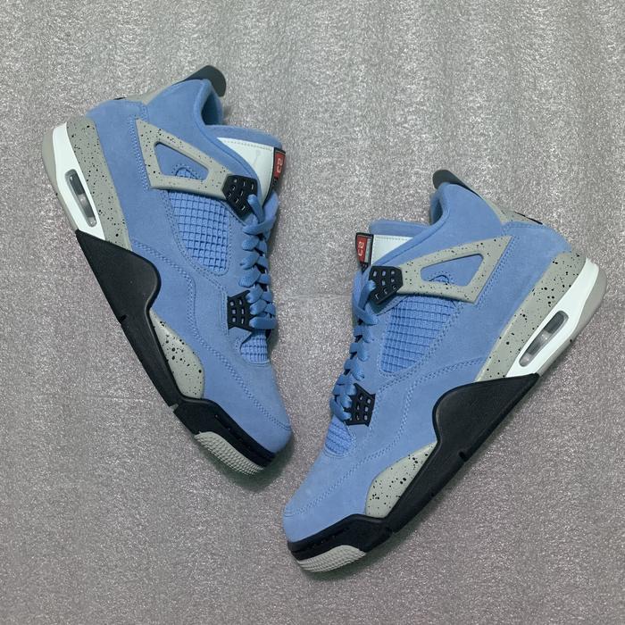 air jordan 4 university blue