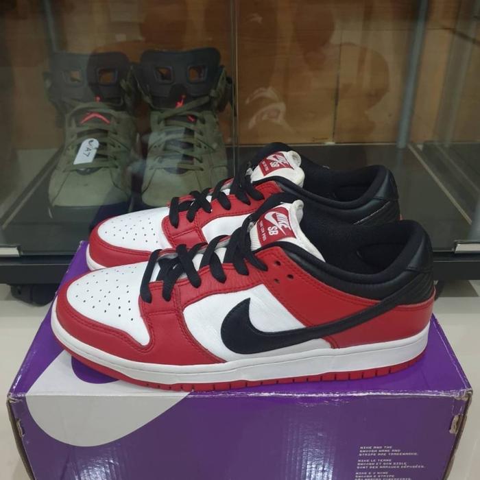 NIKE SB DUNK LOW CHICAGO SNEAKERS 1000% AUTHENTIC