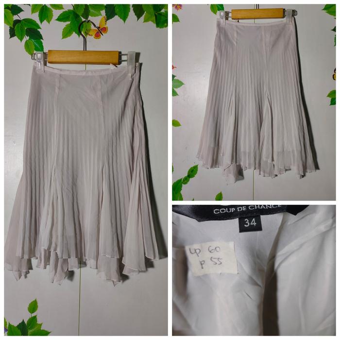 preloved rok plisket putih