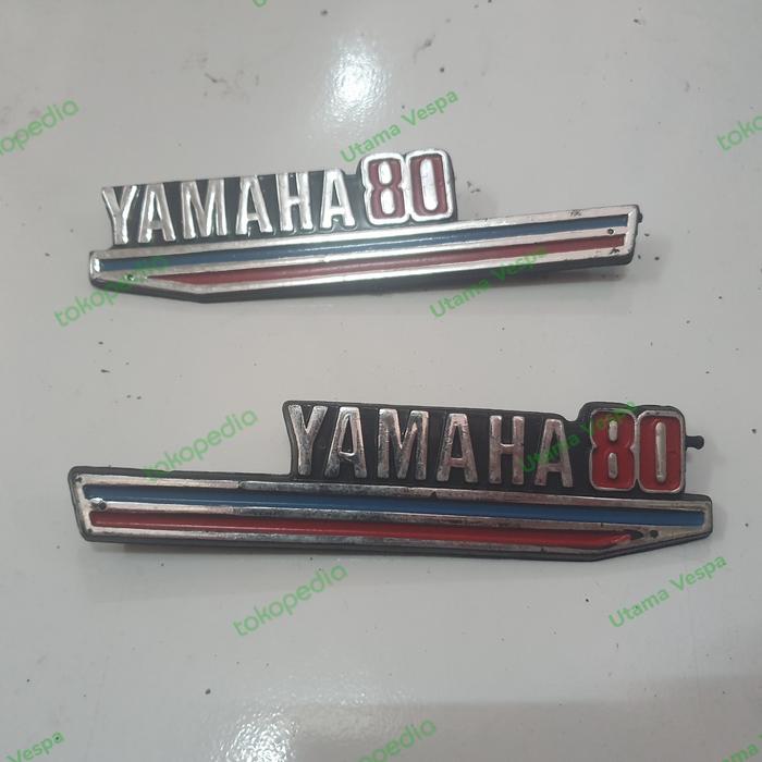 Logo emblem tangki depan Yamaha V80 sepasang