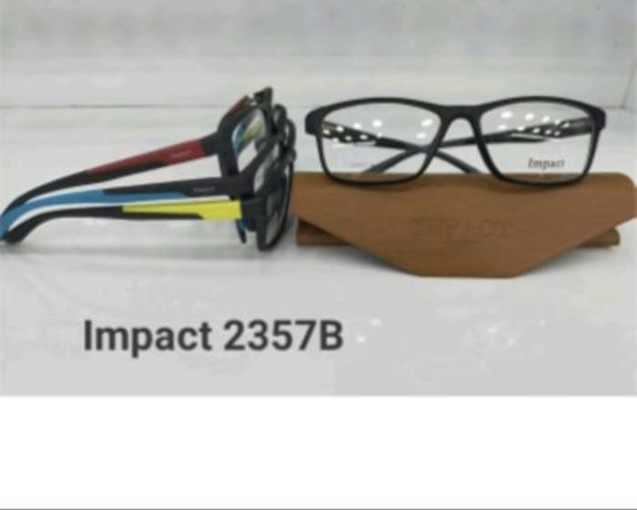 Kacamata Impact 2357B berikut dengan lensa leinz progresif photocromic
