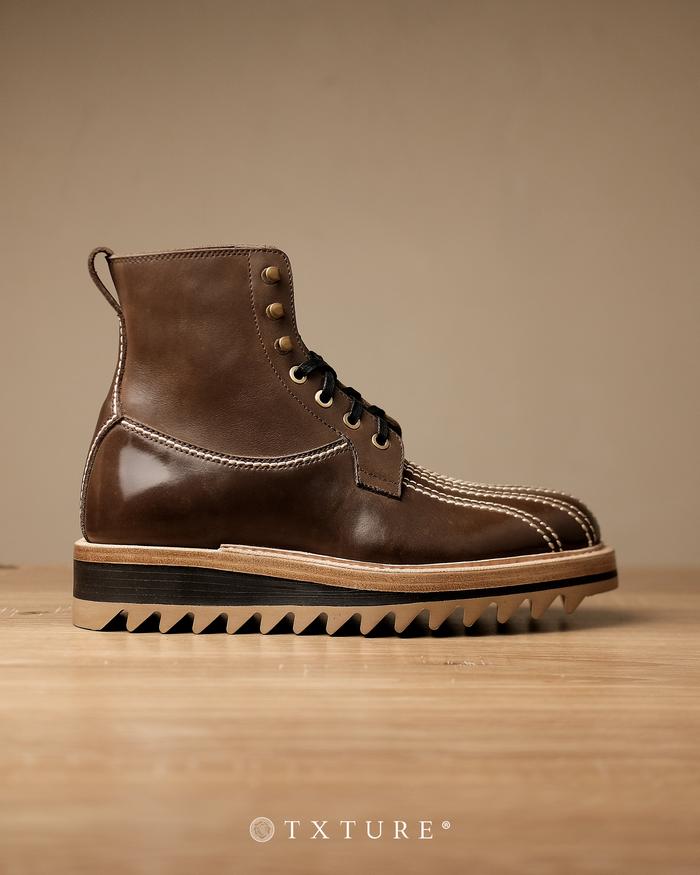 TXTURE - Sepatu Kulit Pria Mariana Boots - Dark Brown