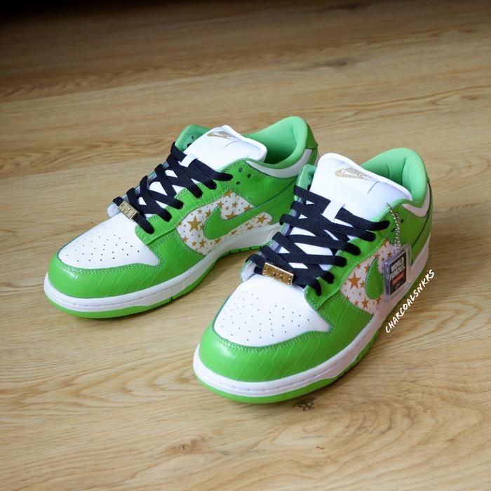 Supreme x Nike SB Dunk Low "Mean Green" DH3228-101