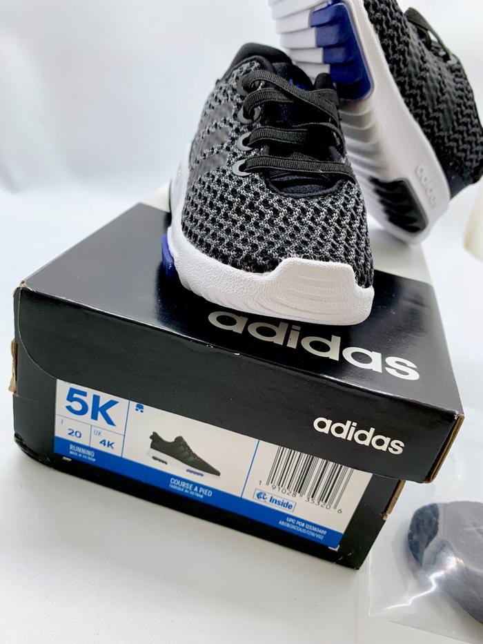 ADIDAS | kids toddler shoes sneakers size 5K | Course A Pied | BNIB