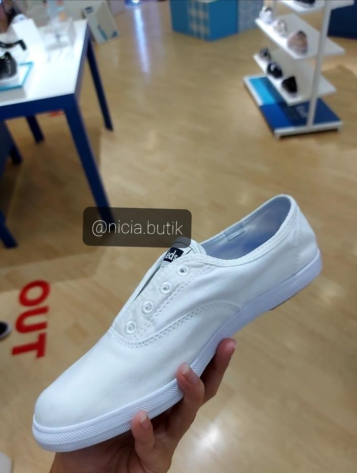 keds chillax canvas white