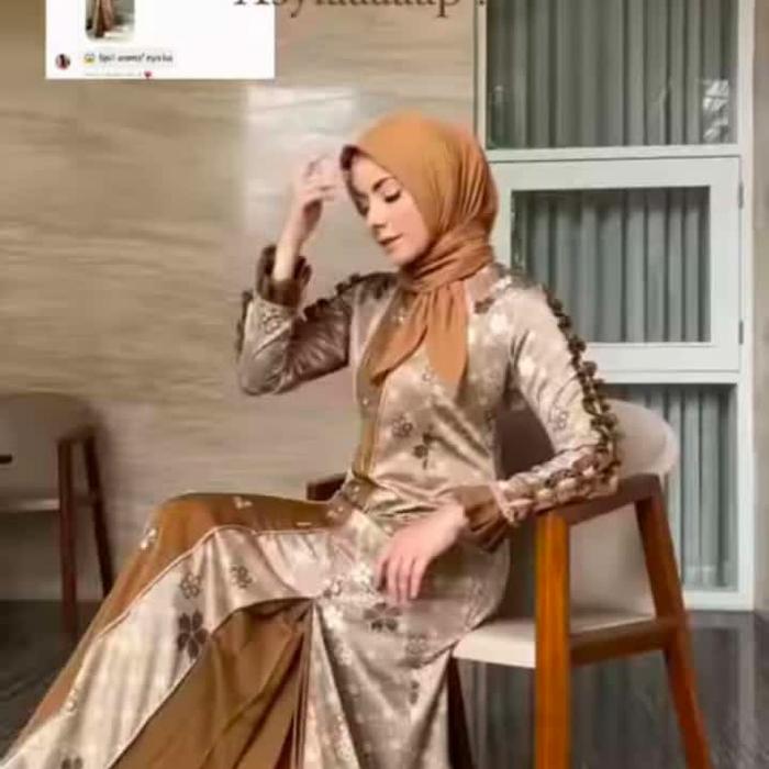 Aleena dress javina