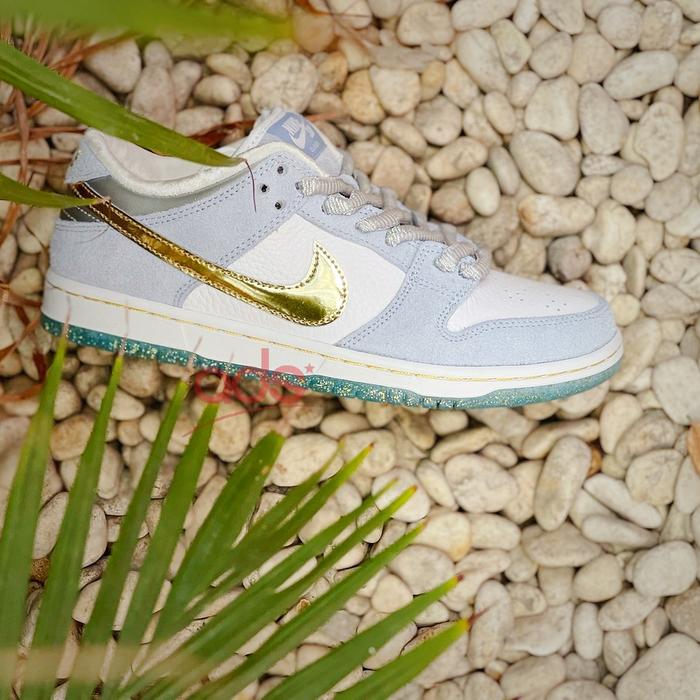 Pre Order Nike SB dunk low Sean cliver