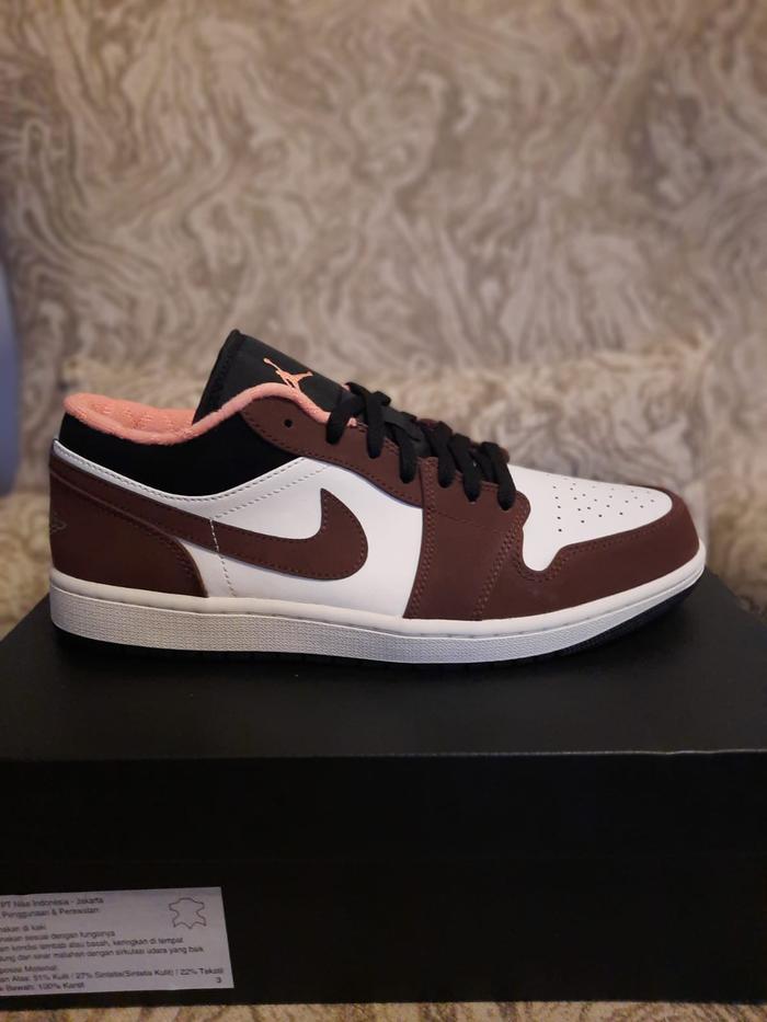 Air Jordan 1 Low Mocha