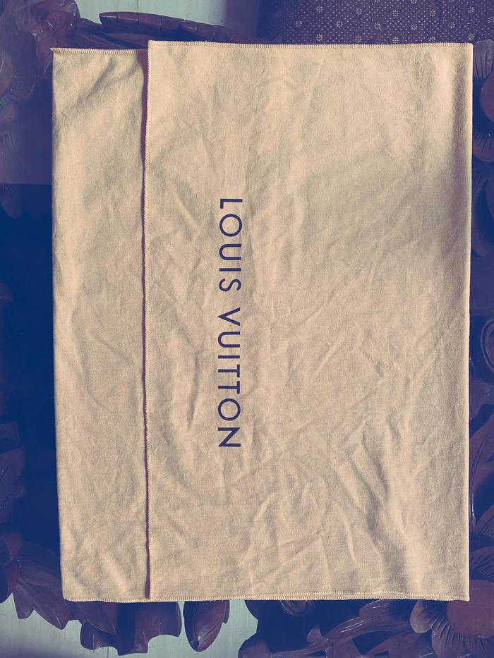 dust bag lv authentic preloved