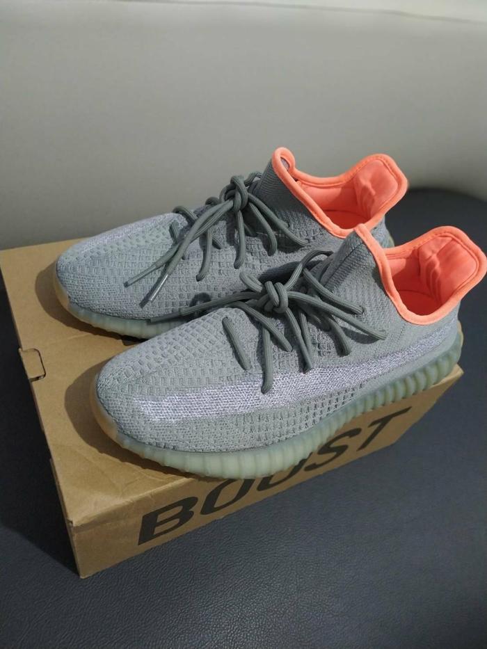 YEEZY DESERT SAGE