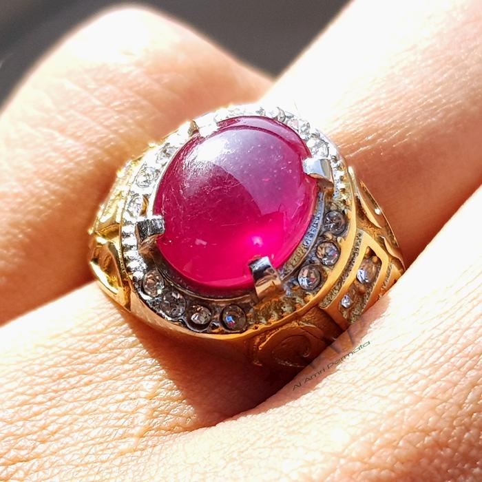 cincin ruby pigeon blood NATURAL corondum / ruby pigeon blood