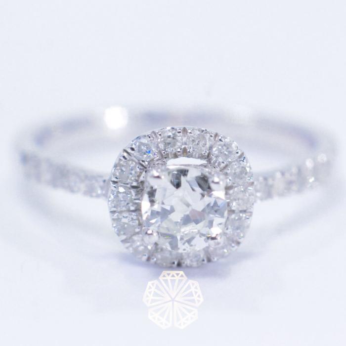 CINCIN EMAS PUTIH40% WANITA NATURAL BERLIAN BANJAR 0,30ct(tengah)NA184