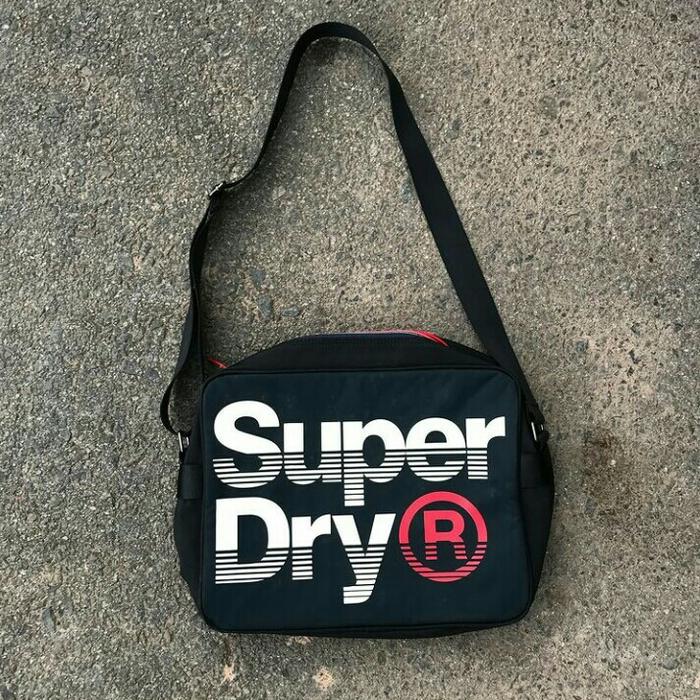 Tas Superdry messenger bag