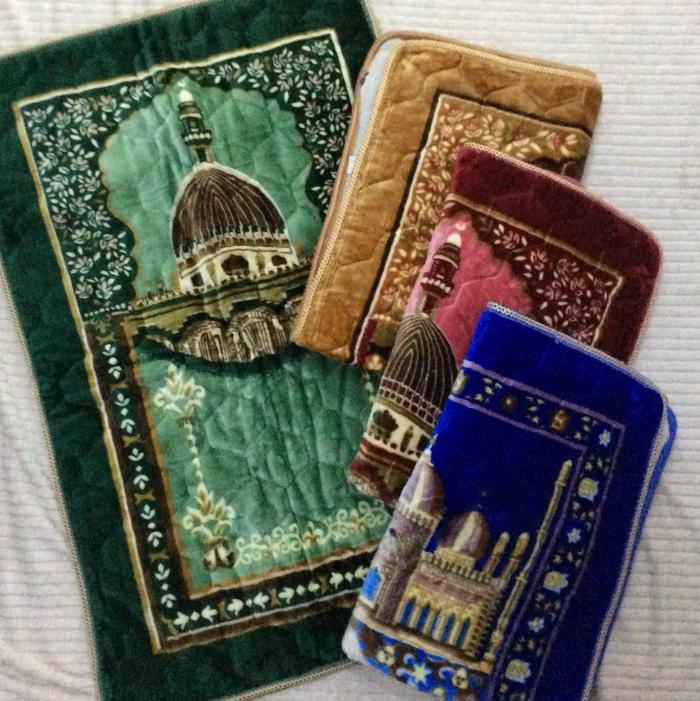 Sejadah Turki Bulu Tebal Import ( Grosir )