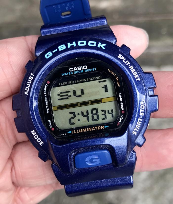 G-Shock DW-8400 Slot