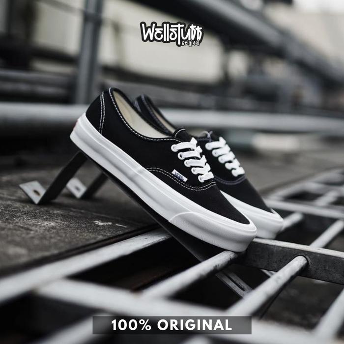 VANS VAULT OG AUTHENTIC BLACK WHITE VANS AUTHENTIC OG ORIGINAL