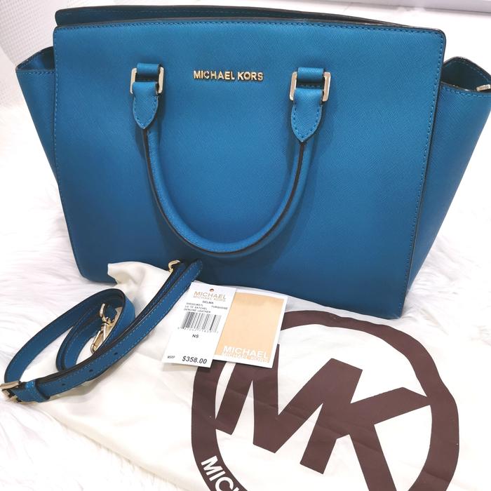 michael kors selma preloved