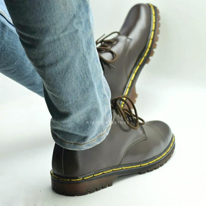 SEPATU Boots Pria dan Wanita model Dokmart Docmart Low Boots Klasik