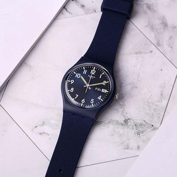 JAM TANGAN WANITA SWATCH GN718 UNGU ORIGINAL GARANSI RESMI 1 TAHUN