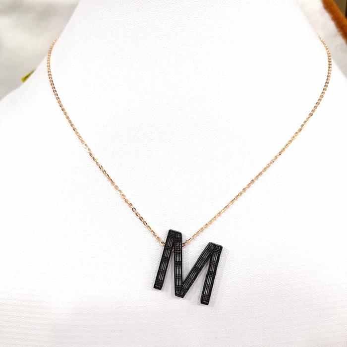 KL539DLM kalung emas vensi liontin huruf M inisial nama alpha bold ubs