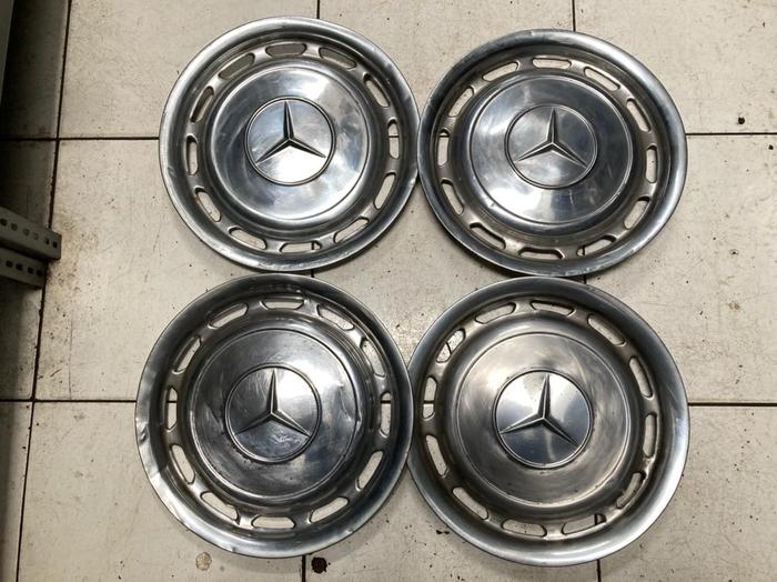 OEM Dop Kaleng Velg Mercedes-Benz Ring 14" W114 W115 W123 W116 W108