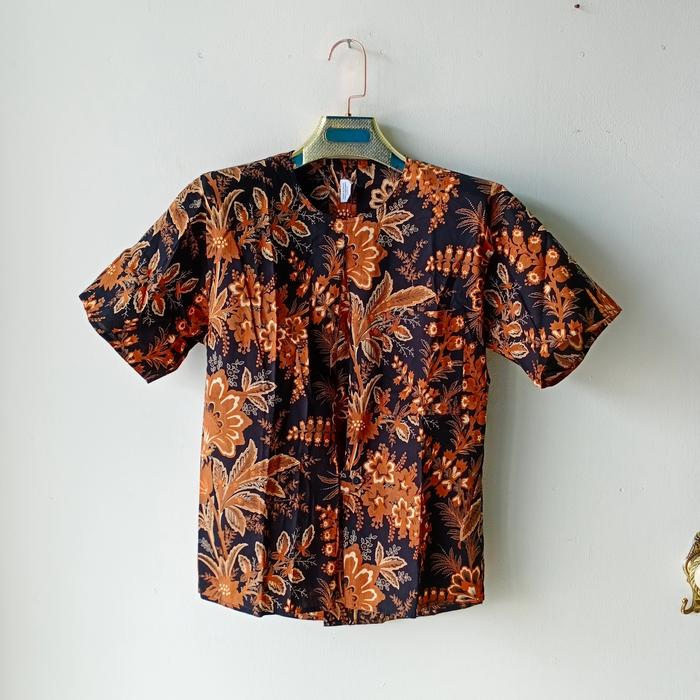 GIO SPORT/Blouse vintage Pl Import/Blouse batik Wanita Import
