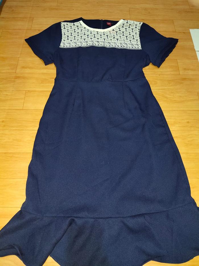 Dress Navy Sorabel (100% baru dengan tag)