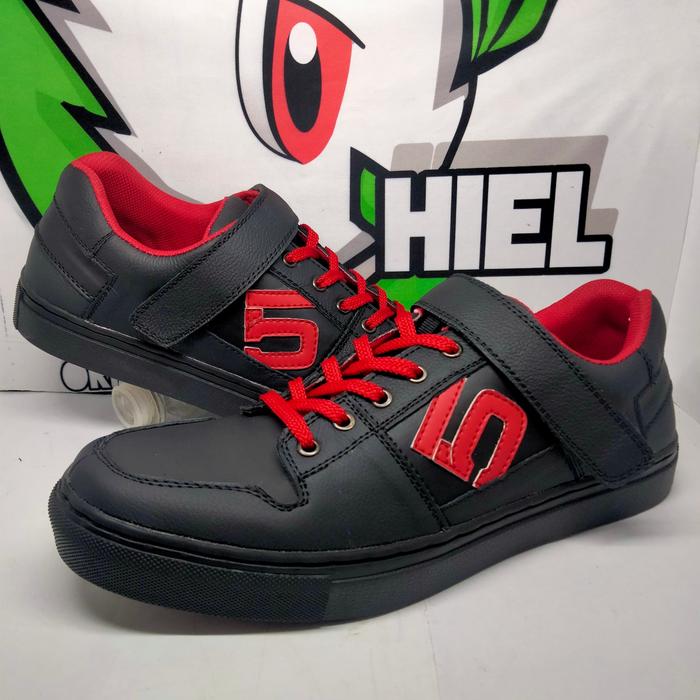 sepatu gowes 510