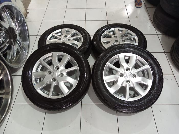 Velg Mobil Second Copotan Oem New Brio Satya R14+Ban Dunlop 175 65 90%