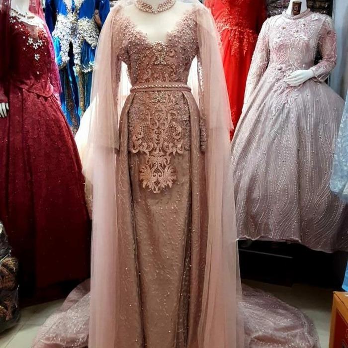 gaun rose gold