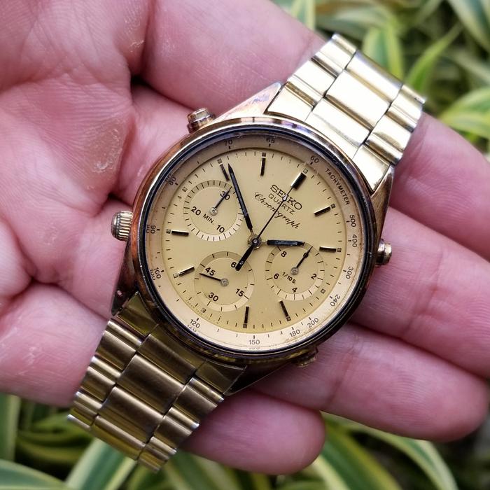 80s Vintage Seiko Quartz Chronograph 7A28-7020 Golden James Bond gold plated all original Nice Condi