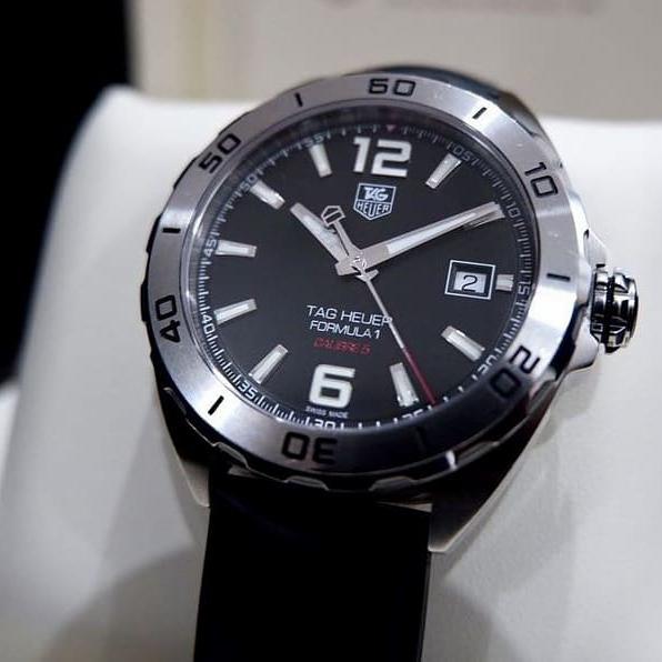 tag heuer formula 1 with rubber strap