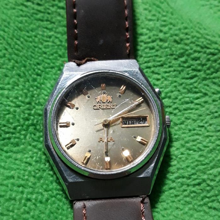 ORIENT AUTOMATIC , jam tangan jadul tahun1970an. Hidup.