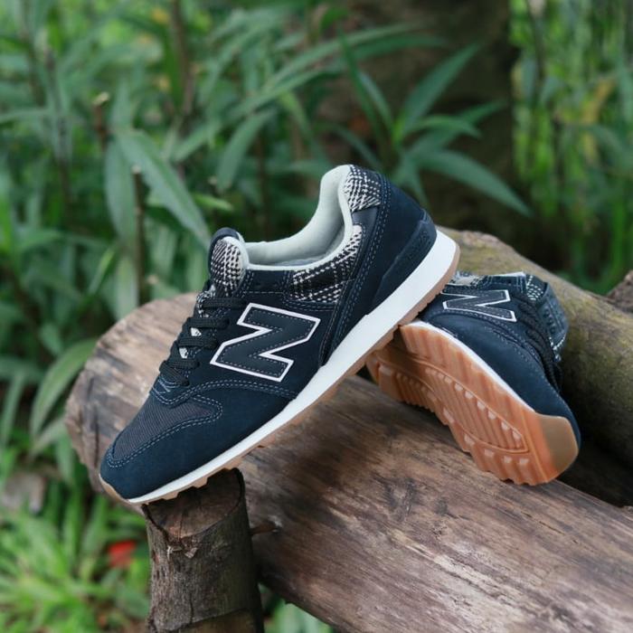 NEW BALANCE 996 CLASSIC BLACK CREAM ORIGINAL